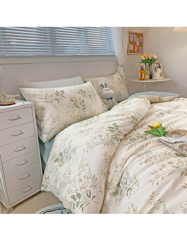 Simple small floral pure cotton 4-piece set on bed, 60 pieces of pure cotton, small and fresh bed sheets, fitted sheets, 3-piece set wholesale