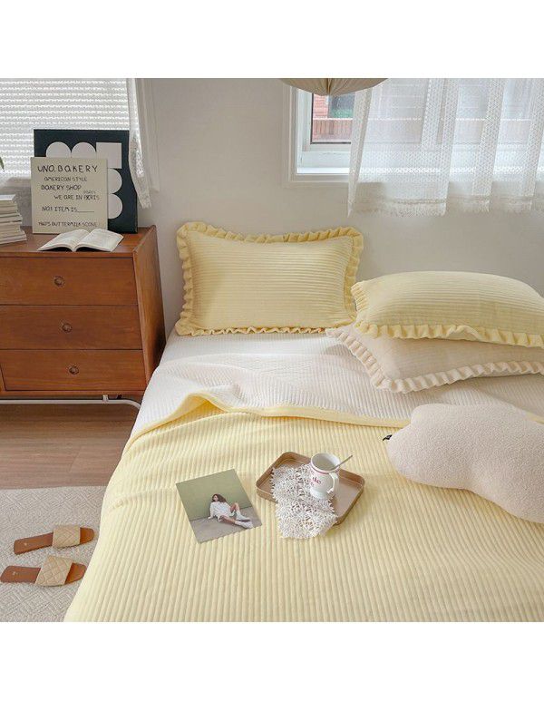 Simple and thickened Korean milk pile bed cover 3-piece quilted quilted quilted quilted bed sheet anti-static single piece blanket