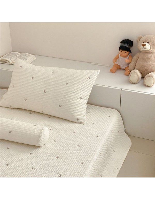 80 Thread Count Cotton Quilted Light Luxury Bears Exquisite Embroidery Bed Cover Pillow Case Soft and Dry Wash Bed Cover Sheet