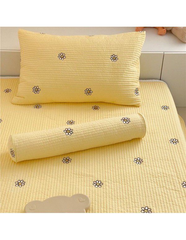 80 Thread Count Cotton Quilted Light Luxury Bears Exquisite Embroidery Bed Cover Pillow Case Soft and Dry Wash Bed Cover Sheet