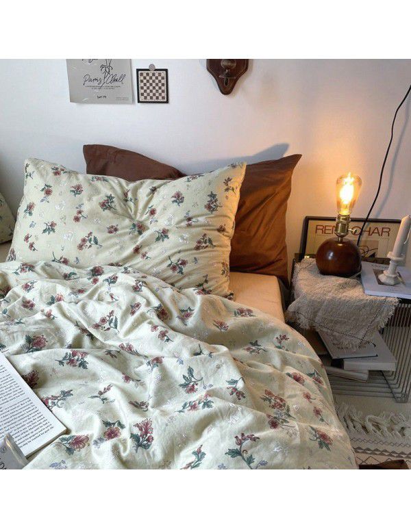 Ins small fresh retro small floral cotton four piece set cotton three piece set bed sheet quilt cover bedding wholesale