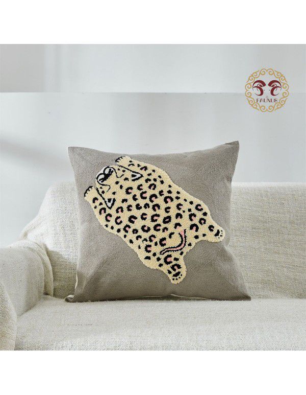 Hot Sale Cute Cartoon Tiger Head Flower Leopard Panda Embroidery Throw Pillow Tufted Loop Down Children's Gift Group Purchase Round Cushion