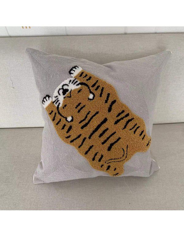 Hot Sale Cute Cartoon Tiger Head Flower Leopard Panda Embroidery Throw Pillow Tufted Loop Down Children's Gift Group Purchase Round Cushion