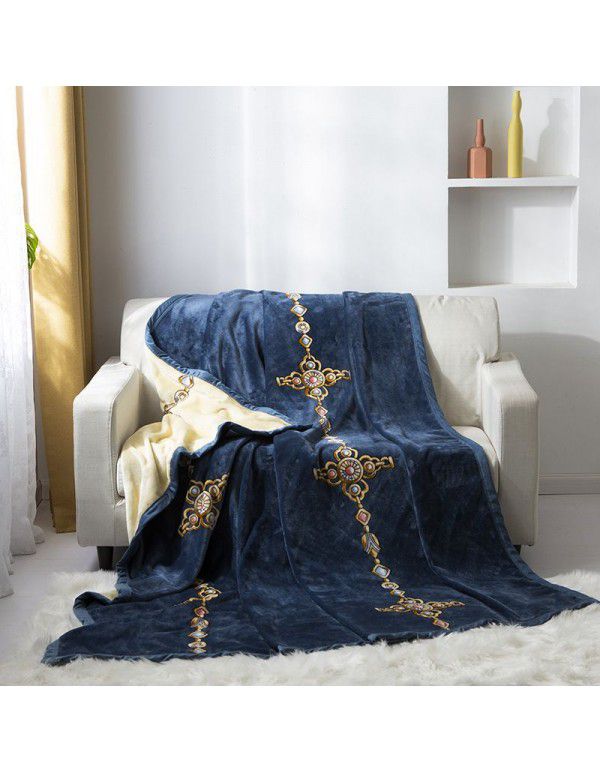 Double layer thickened warm cloud blanket European blanket AB Farai velvet ferret velvet crystal velvet air conditioning blanket wholesale