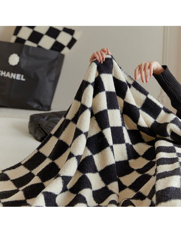 Chessboard check handmade blanket milk wool cover blanket lamb wool pillow case flannel imitation wool jacquard blanket sub net red