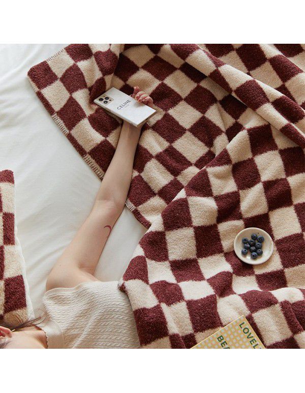 Chessboard check handmade blanket milk wool cover blanket lamb wool pillow case flannel imitation wool jacquard blanket sub net red