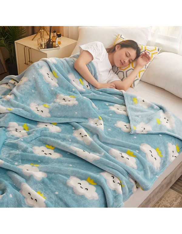 Source manufacturers supply a large number of flannel air conditioning blankets, small double-sided blankets, carpetable flannel blankets for foreign trade