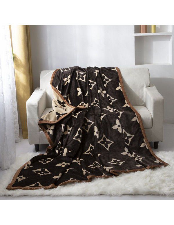 Double layer thickened warm cloud blanket European blanket AB Farai velvet ferret velvet crystal velvet air conditioning blanket wholesale