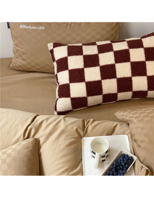 Autumn and winter thickened lamb cashmere retro style chessboard blanket Soft skin friendly chessboard plaid hand wrapped blanket