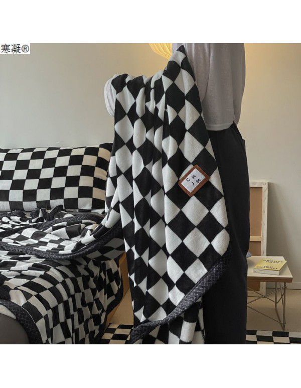 Noon nap blanket ins retro checkerboard milk wool blanket warm in winter thickened leisure sofa blanket