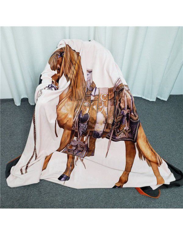 Micro defect export brand blanket European cloud blanket double layer blanket sofa blanket brocade fox velvet multi-functional lunch blanket