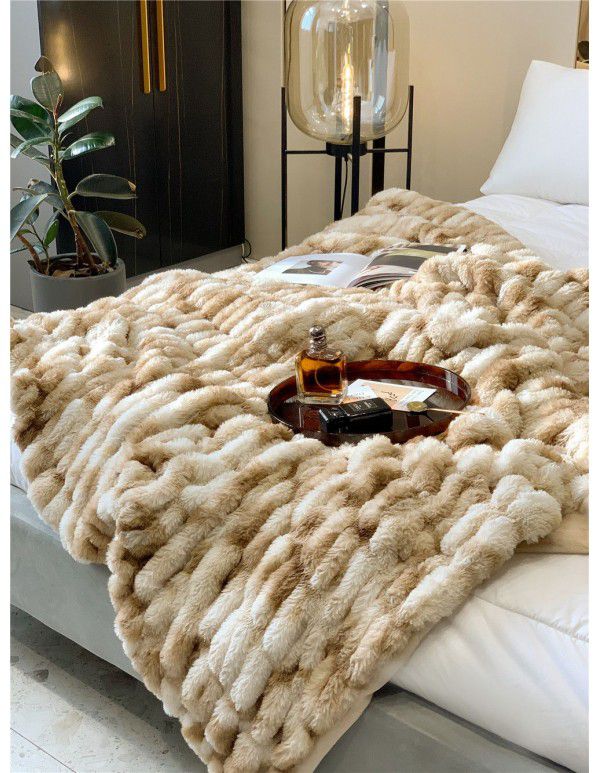 High grade imitation fur blanket comfortable skin friendly bubble rabbit blanket winter sofa blanket leisure blanket light luxury bed tail blanket 